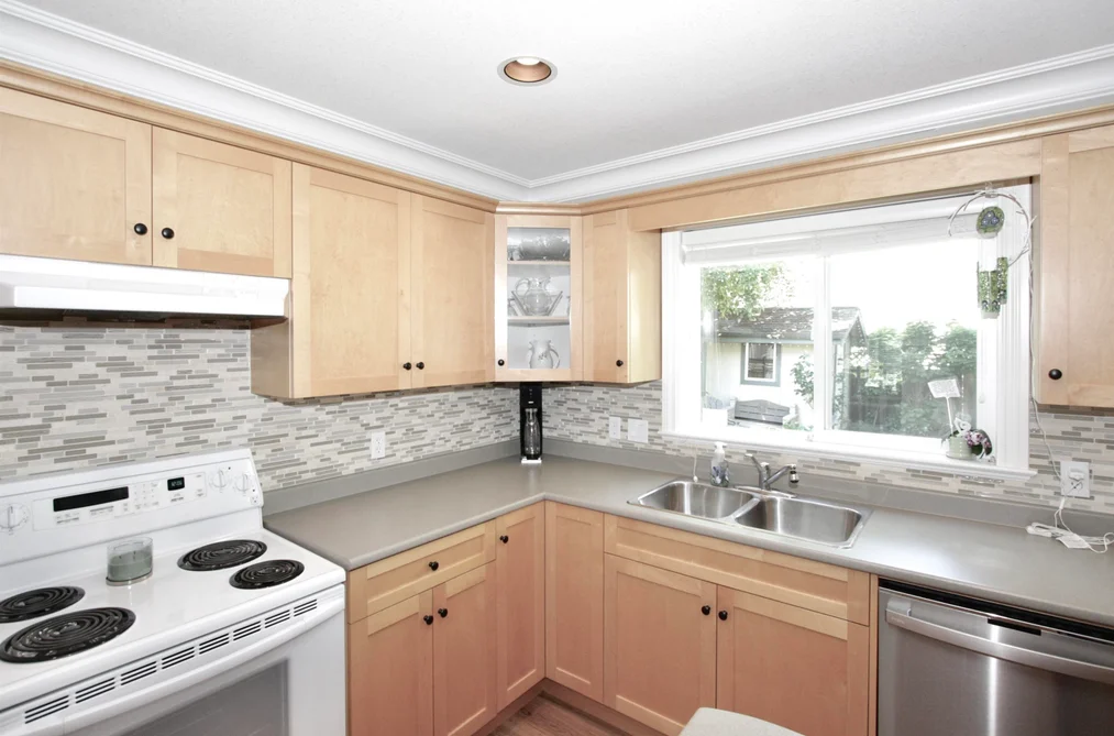 30688 STEELHEAD COURT, Abbotsford BC V2T 6V1, Abbotsford BC — Residential for Sale — Photo 11 of 40