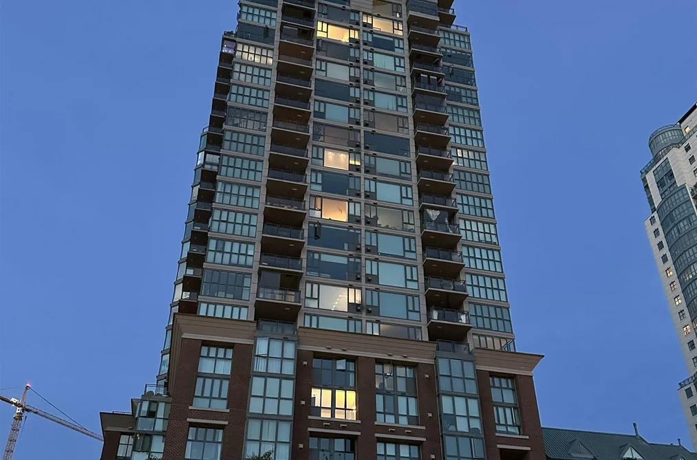 Condo for sale at 307 1128 Quebec Street Vancouver British Columbia - MLS: R3136165