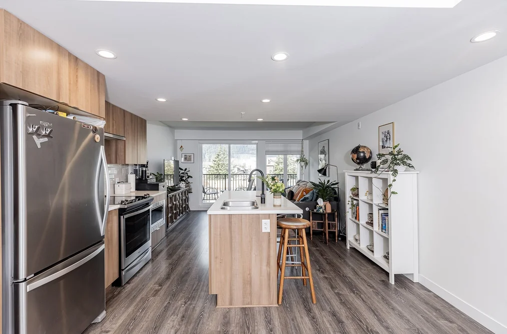 307 1365 PEMBERTON AVENUE, Squamish BC V8B 1B7, Squamish BC — Residential for Sale — Photo 12 of 21