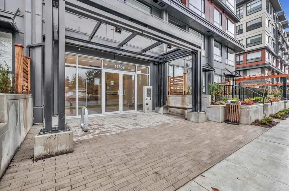 Condo for sale at 307 13858 108 Avenue Surrey British Columbia - MLS: R3086503