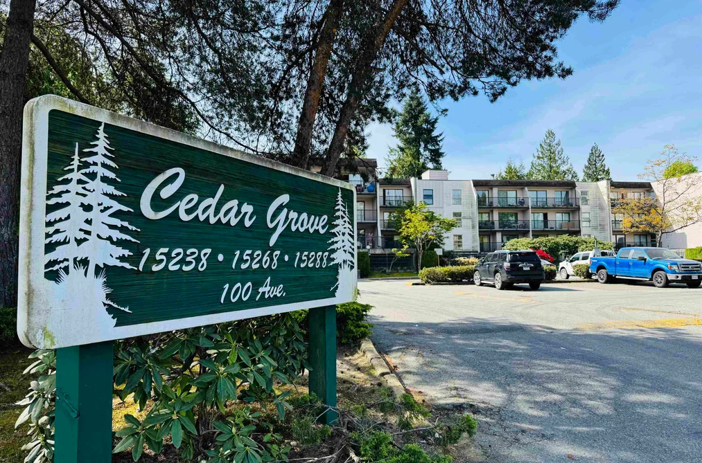 Condo for sale at 307 15268 100 Avenue Surrey British Columbia - MLS: R3120303