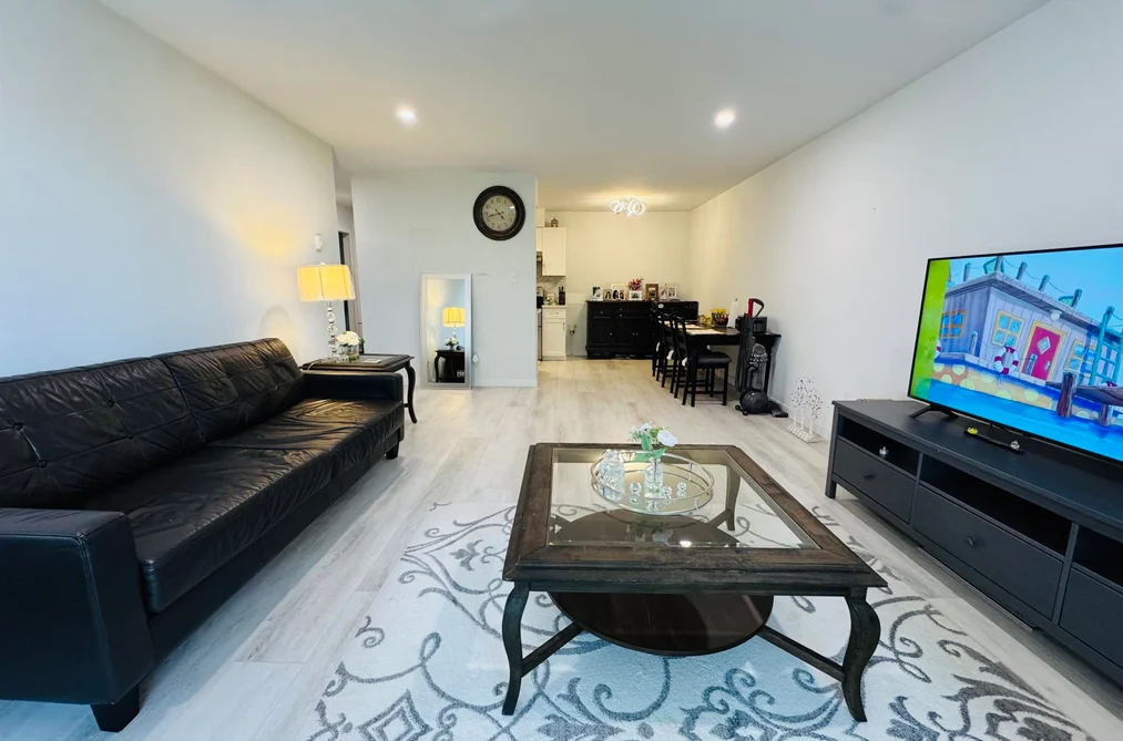 307 15268 100 AVENUE, Surrey BC V3R 7V1, Surrey BC — Residential for Sale - Photo 3