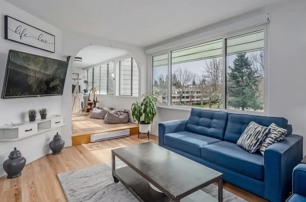 Condo for sale at 307 15272 19 Avenue Surrey British Columbia - MLS: R3100654