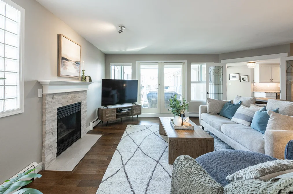 307 15367 BUENA VISTA AVENUE, White Rock BC V4B 1Y7, White Rock BC — Residential for Sale - Photo 3