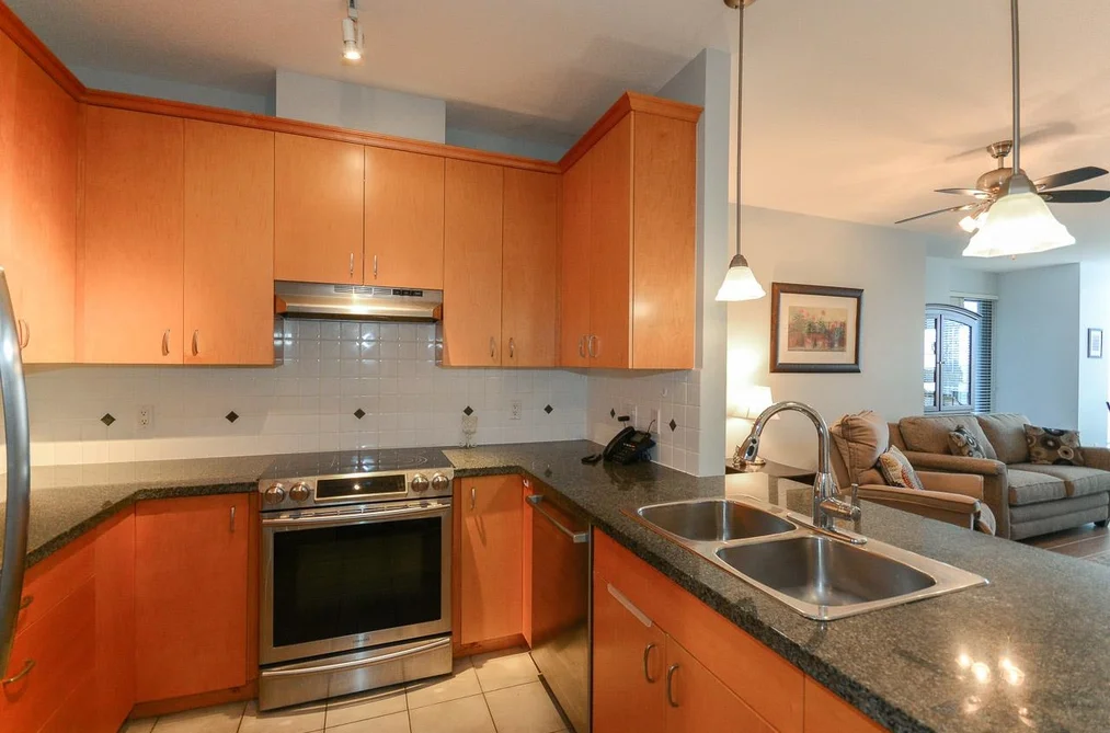 307 1551 FOSTER STREET, White Rock BC V4B 5M1, White Rock BC — Residential for Sale - Photo 6