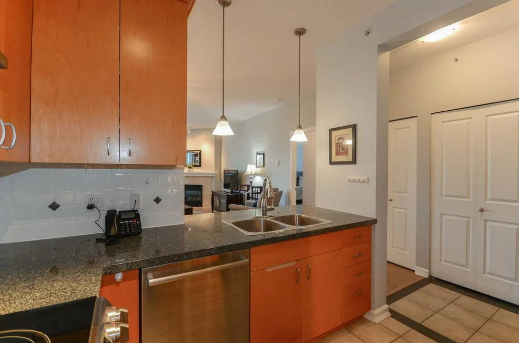 307 1551 FOSTER STREET, White Rock BC V4B 5M1, White Rock BC — Residential for Sale - Photo 7