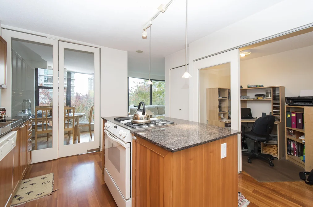 307 1723 ALBERNI STREET, Vancouver BC V6G 3G9, Vancouver BC — Residential for Sale - Photo 4