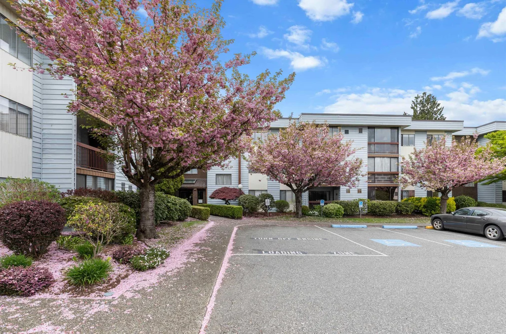 307 2279 MCCALLUM ROAD, Abbotsford BC V2S 3N7, Abbotsford BC — Residential for Sale - Photo 2