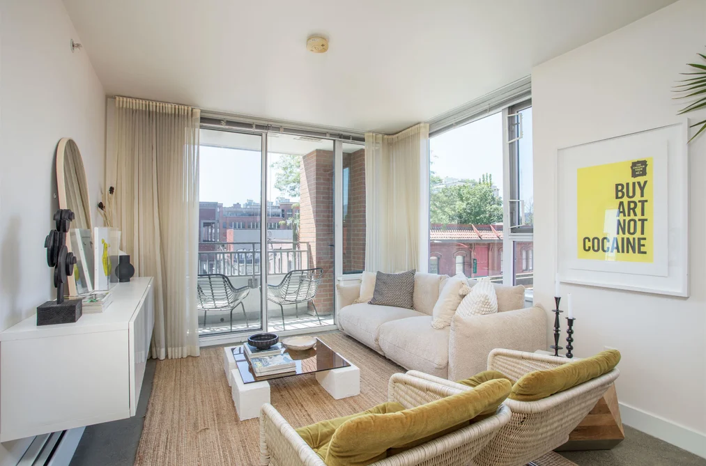 Condo for sale at 307 231 E Pender Street Vancouver British Columbia - MLS: R3119036