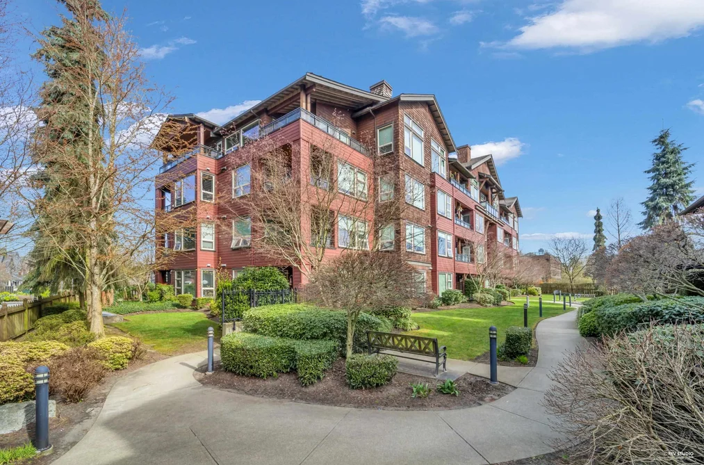 307 240 SALTER STREET, New Westminster BC V3M 0C1, New Westminster BC — Residential for Sale - Photo 2