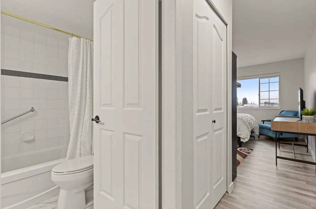 307 2491 GLADWIN ROAD, Abbotsford BC V2T 3N8, Abbotsford BC — Residential for Sale — Photo 17 of 40