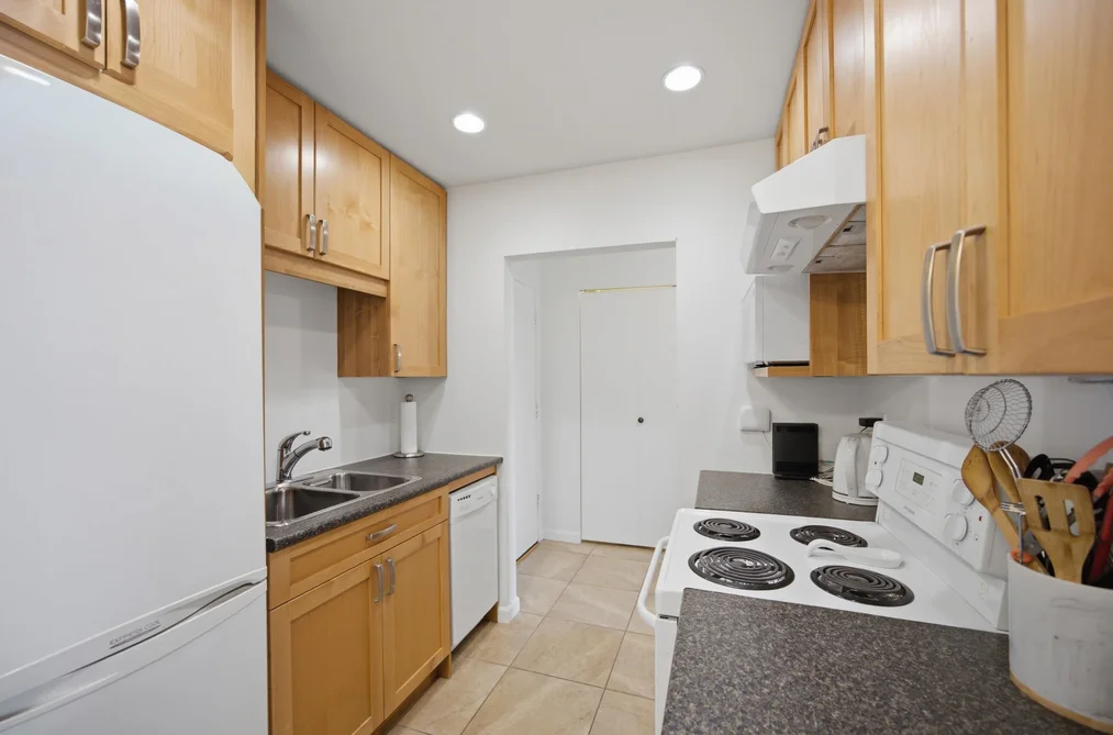 2710 Lonsdale Ave Unit 307, North Vancouver, BC - MLS: R3152149