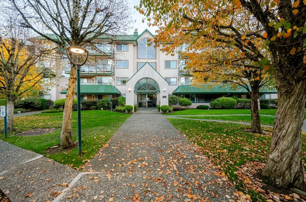 2958 Trethewey St Unit 307, Abbotsford, BC - MLS: R3173184