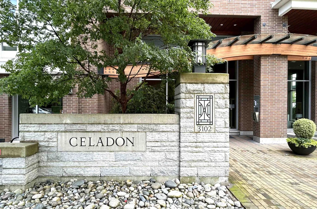 307 3102 WINDSOR GATE, Coquitlam BC V3B 0J3, Coquitlam BC — Residential for Sale - Photo 2