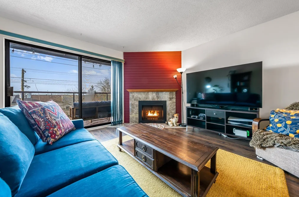 307 315 TENTH STREET, New Westminster BC V3M 3Y2, New Westminster BC — Residential for Sale - Photo 4