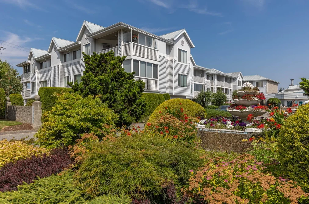 Condo for sale at 307 32823 Landeau Place Abbotsford British Columbia - MLS: R3099141