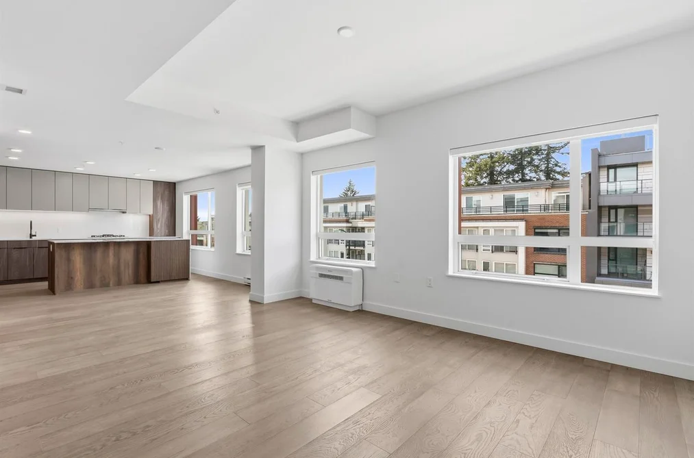 Condo for sale at 307 3590 W 39th Avenue Vancouver British Columbia - MLS: R3103625