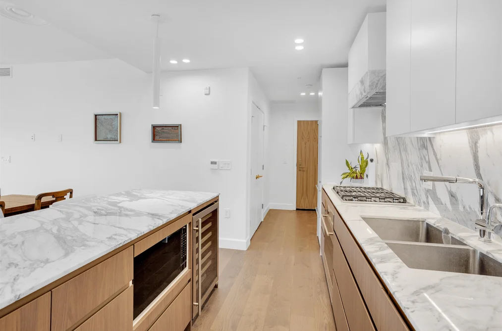 307 3668 W 10TH AVENUE, Vancouver BC V6R 2G3, Vancouver BC — Residential for Sale - Photo 2