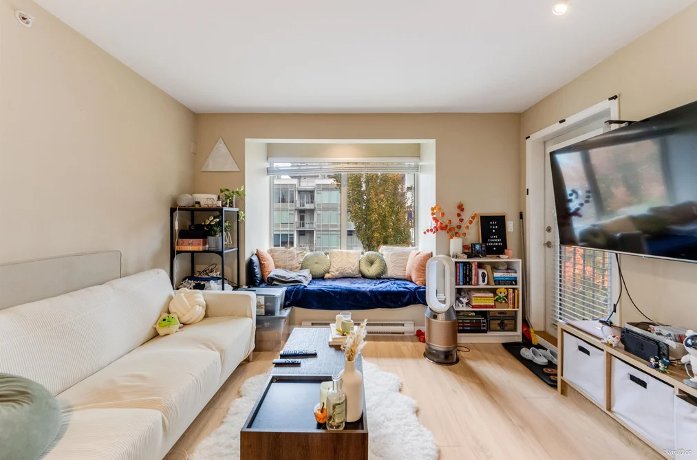 307 5000 IMPERIAL STREET, Burnaby BC V5J 1C8, Burnaby BC — Residential for Sale - Photo 2