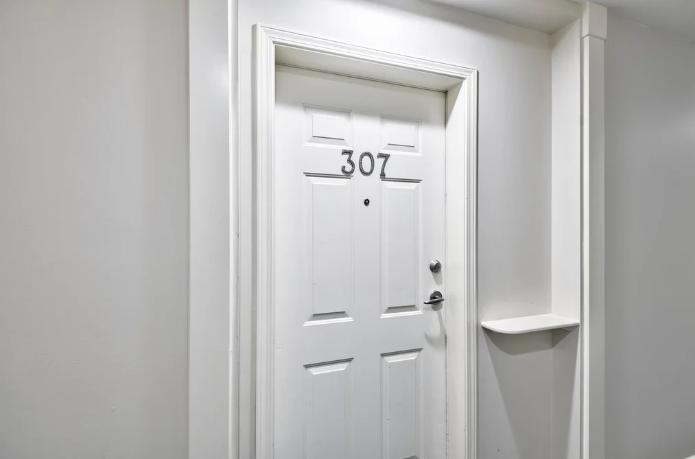 307 5281 OAKMOUNT CRESCENT, Burnaby BC V5H 4S7, Burnaby BC — Residential for Sale — Photo 5 of 34