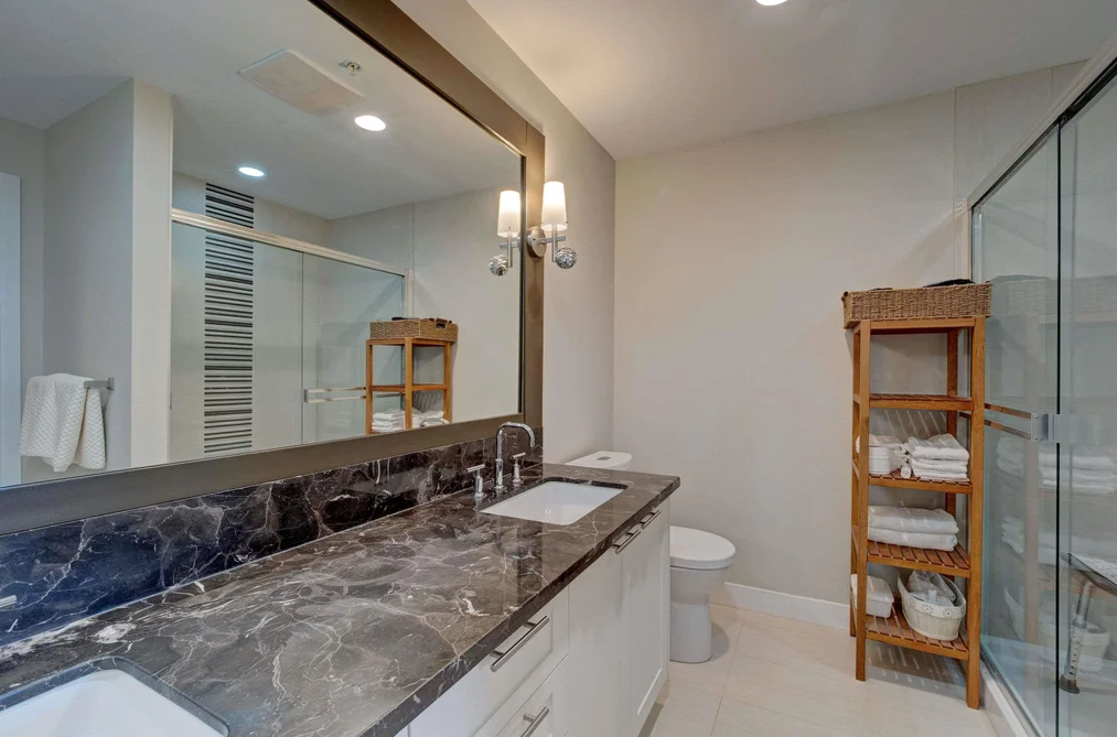 307 5725 TEREDO STREET, Sechelt, BC — Residential for Sale — Photo 15 of 22