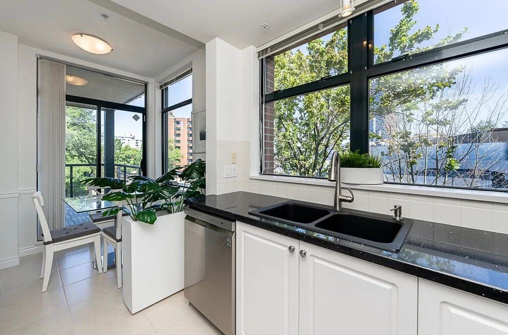 307 588 W 45TH AVENUE, Vancouver BC V5Z 4S3, Vancouver BC — Residential for Sale — Photo 7 of 26