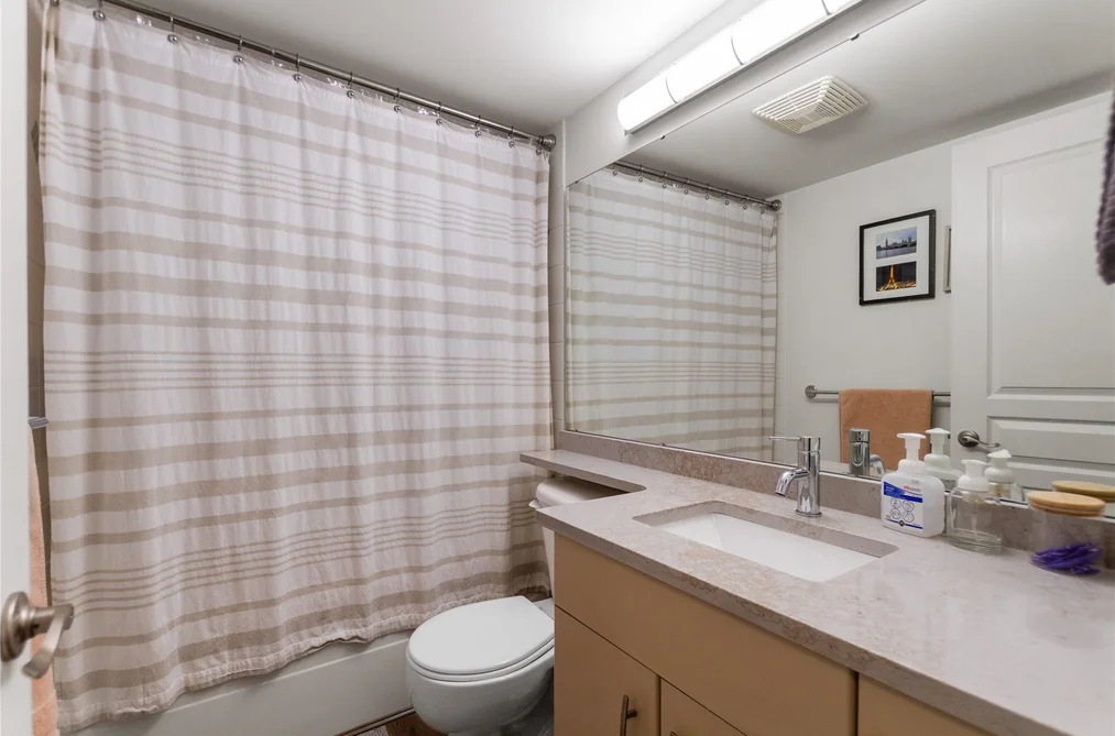 307 9298 UNIVERSITY CRESCENT, Burnaby BC V5A 4X8, Burnaby BC — Residential for Sale — Photo 19 of 21