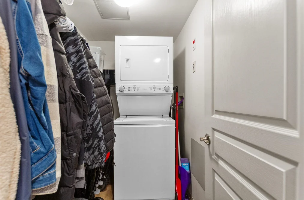 307 9298 UNIVERSITY CRESCENT, Burnaby BC V5A 4X8, Burnaby BC — Residential for Sale — Photo 20 of 21