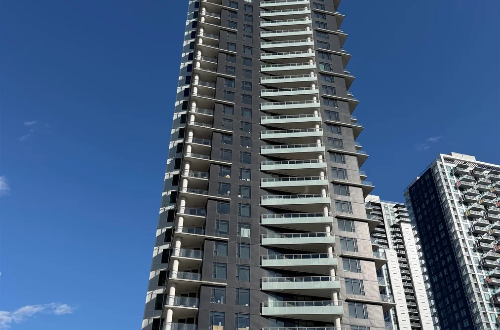 Condo for sale at 307 9887 Whalley Boulevard Surrey British Columbia - MLS: R3111833
