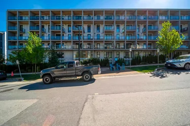 9888 University Cres Unit 307, Burnaby, BC - MLS: R3122975