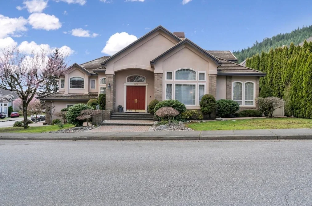 House for sale at 3073 Timber Court Coquitlam British Columbia - MLS: R3125828