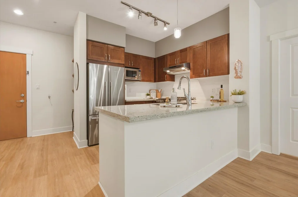 308 1111 E 27TH STREET, North Vancouver BC V7J 1S3, North Vancouver BC — Residential for Sale - Photo 6
