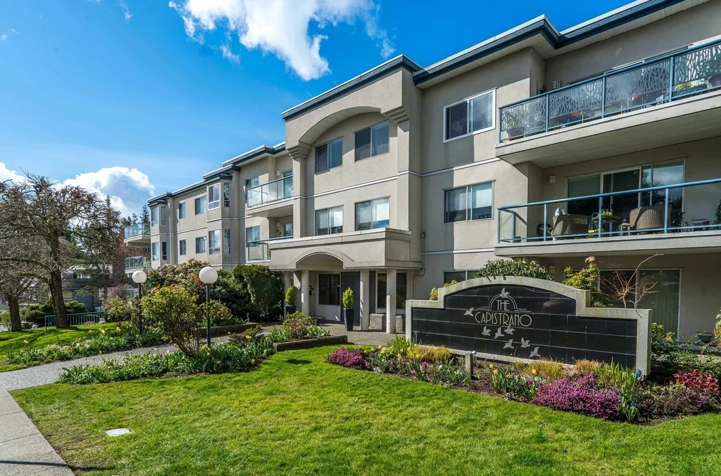 Condo for sale at 308 1441 Blackwood Street White Rock British Columbia - MLS: R3158256