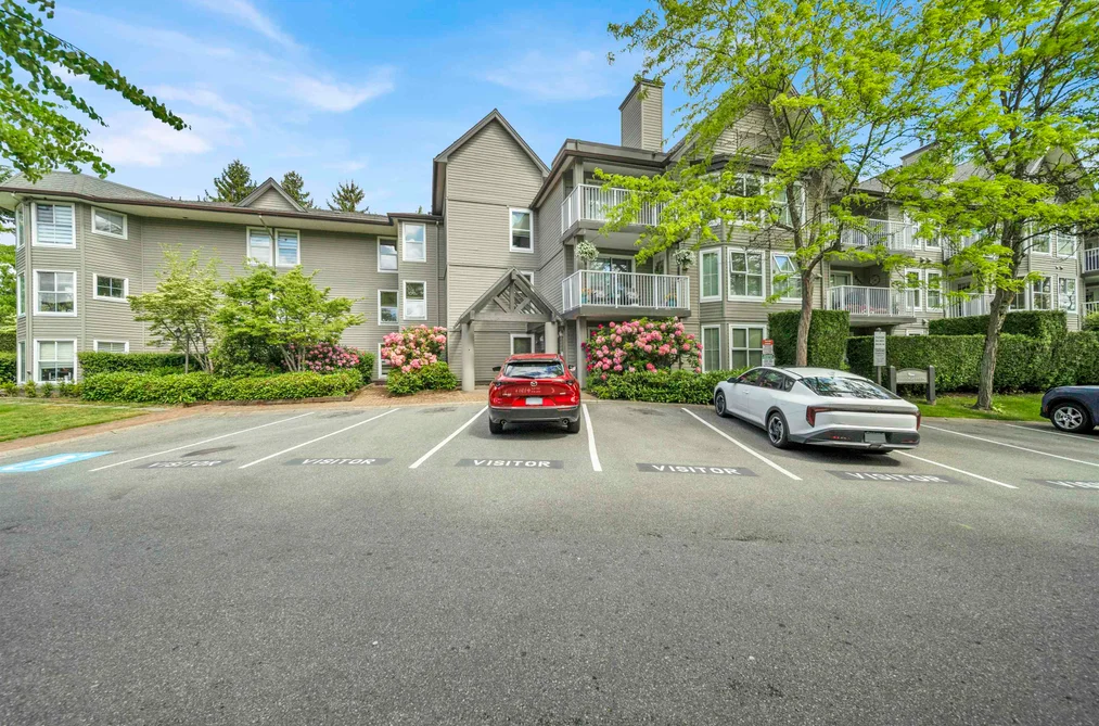 Condo for sale at 308 15160 108 Avenue Surrey British Columbia - MLS: R3125486