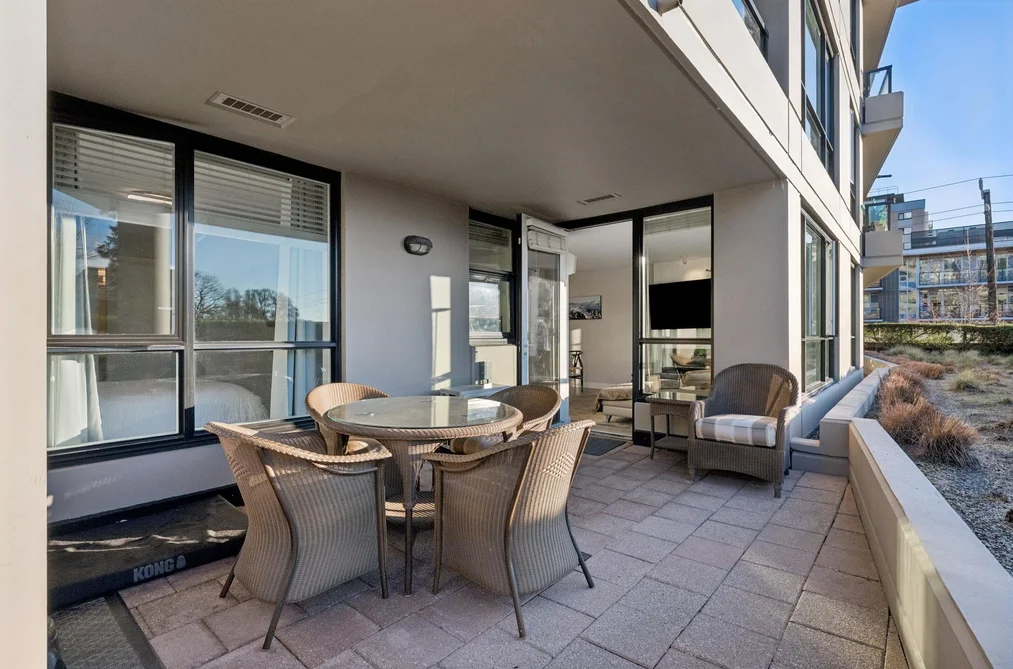 Condo for sale at 308 160 W 3rd Street North Vancouver British Columbia - MLS: R3148529