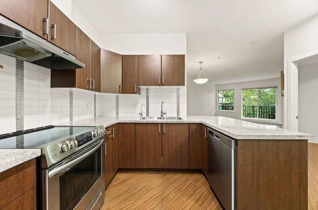 308 19830 56 AVENUE, Langley BC V3A 0A5, Langley BC — Residential for Sale - Photo 3