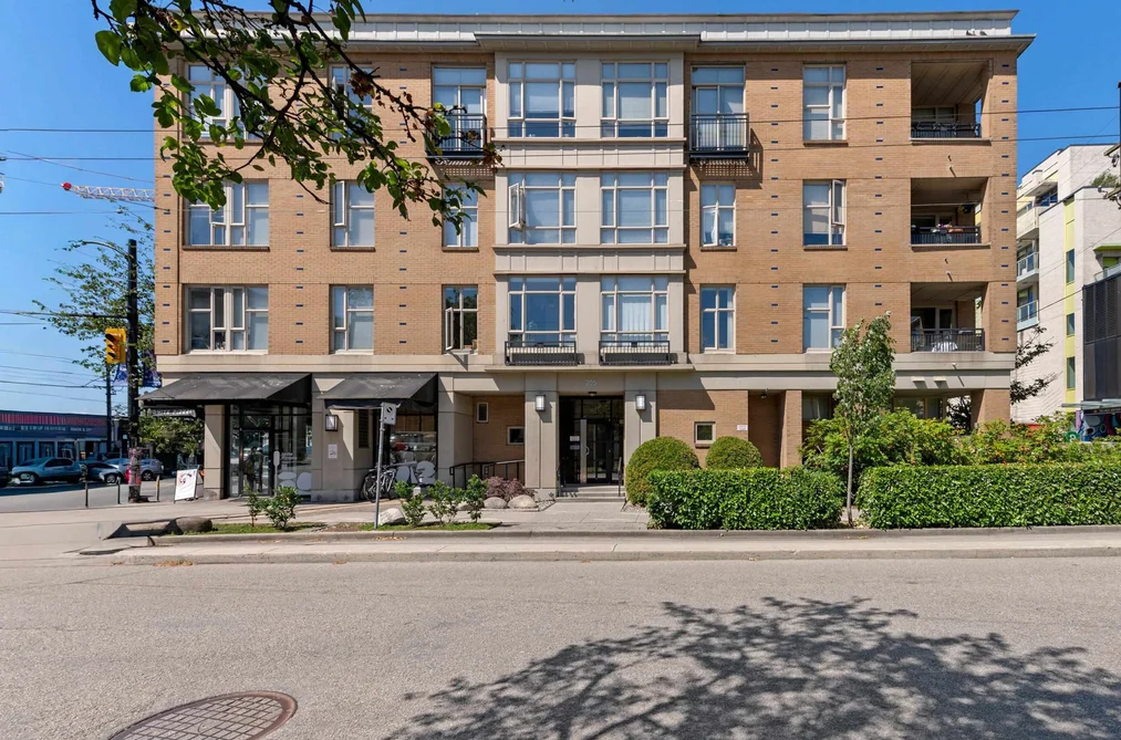 Condo for sale at 308 205 E 10th Avenue Vancouver British Columbia - MLS: R3138998