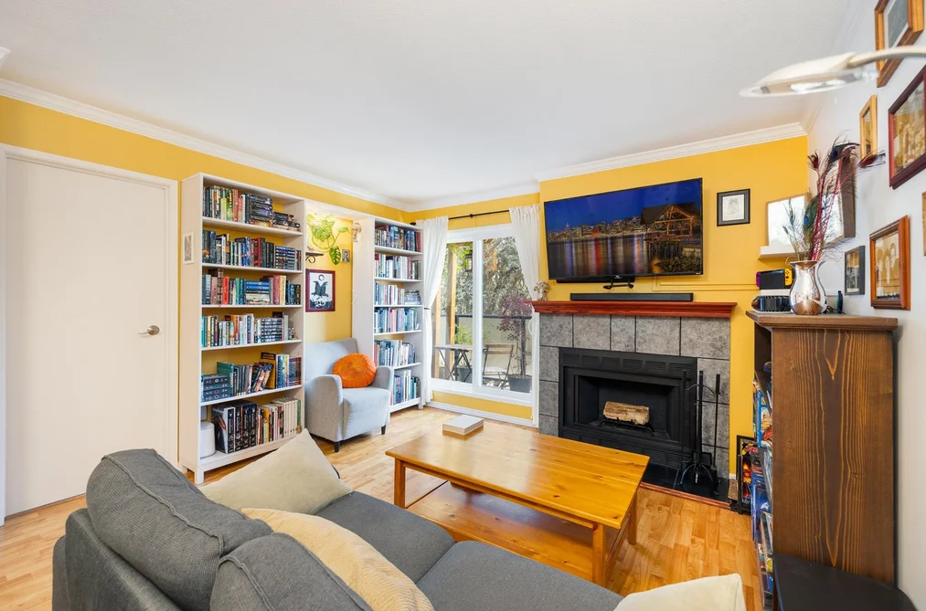Condo for sale at 308 2255 Eton Street Vancouver British Columbia - MLS: R3131450
