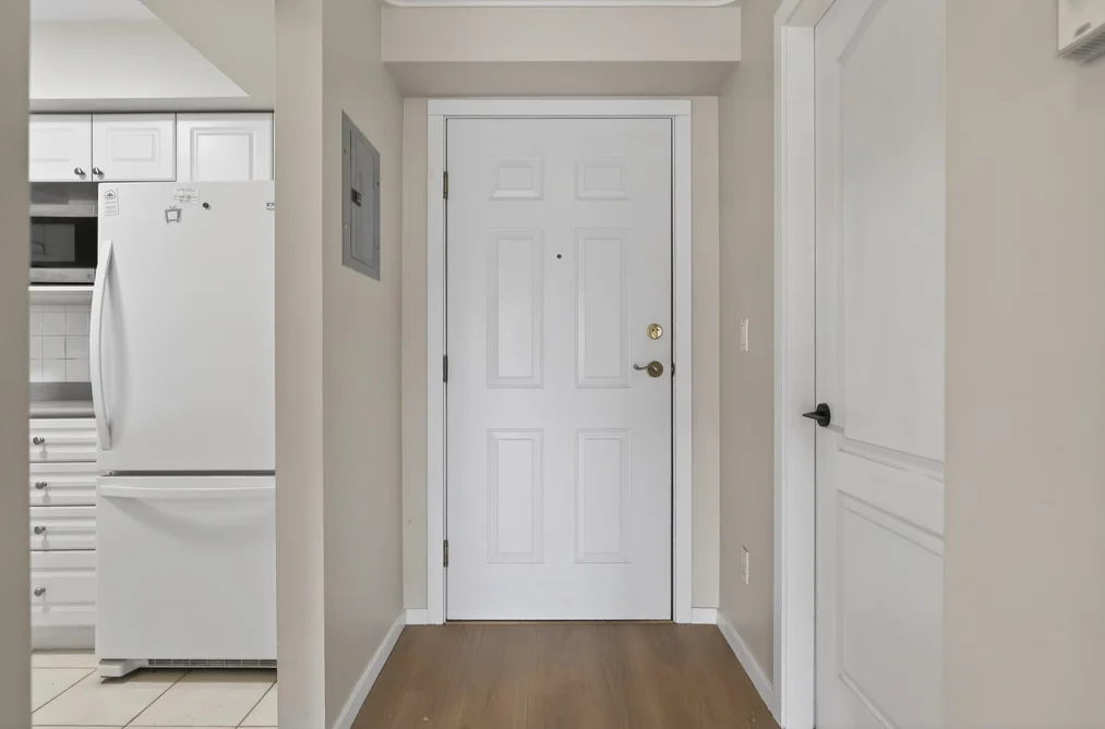 308 2340 HAWTHORNE AVENUE, Port Coquitlam BC V3C 1W9, Port Coquitlam BC — Residential for Sale - Photo 3