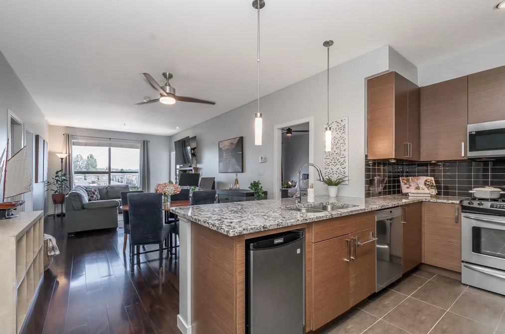308 288 HAMPTON STREET, New Westminster BC V3M 5L9, New Westminster BC — Residential for Sale — Photo 3 of 29