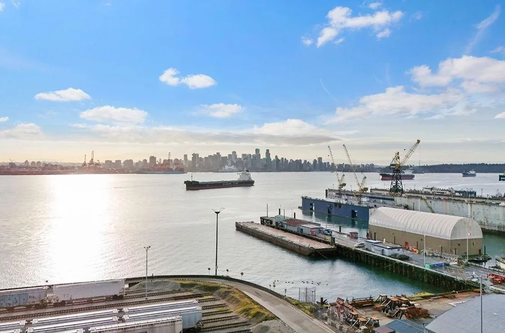Condo for sale at 308 333 E 1st Street North Vancouver British Columbia - MLS: R3092094
