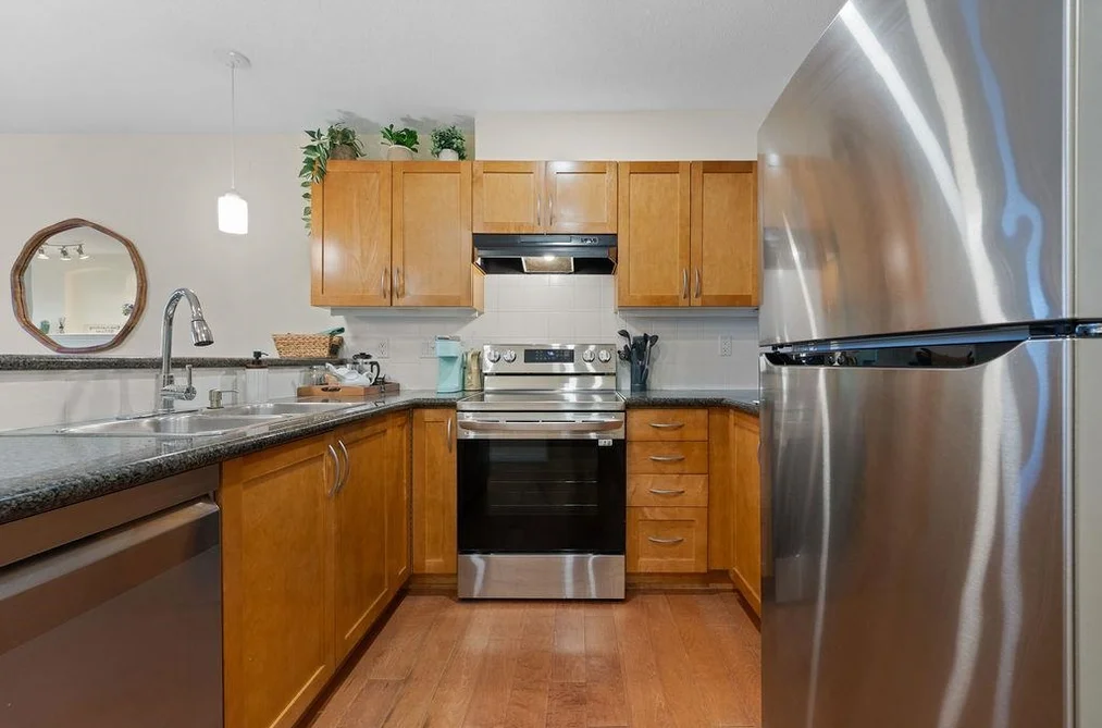 308 333 E 1ST STREET, North Vancouver BC V7L 4W9, North Vancouver BC — Residential for Sale - Photo 5