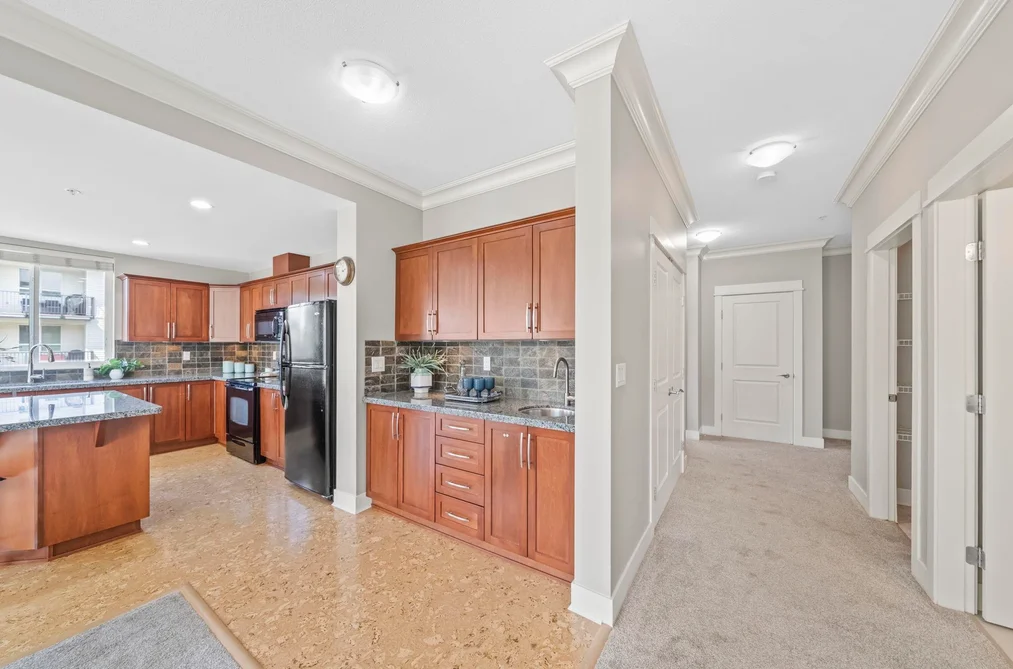 308 5430 201 STREET, Langley BC V3A 0A2, Langley BC — Residential for Sale - Photo 2