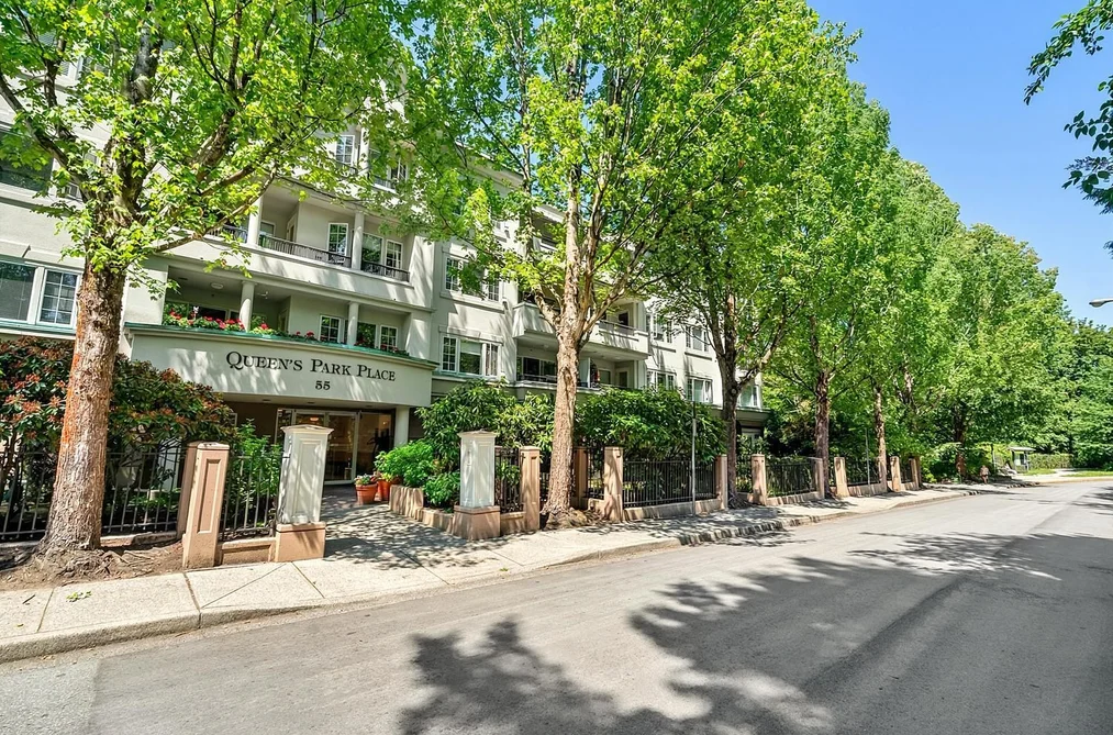 Condo for sale at 308 55 Blackberry Drive New Westminster British Columbia - MLS: R3150729
