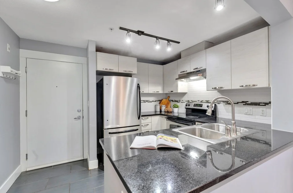308 7478 BYRNEPARK WALK, Burnaby BC V3N 0B5, Burnaby BC — Residential for Sale - Photo 4