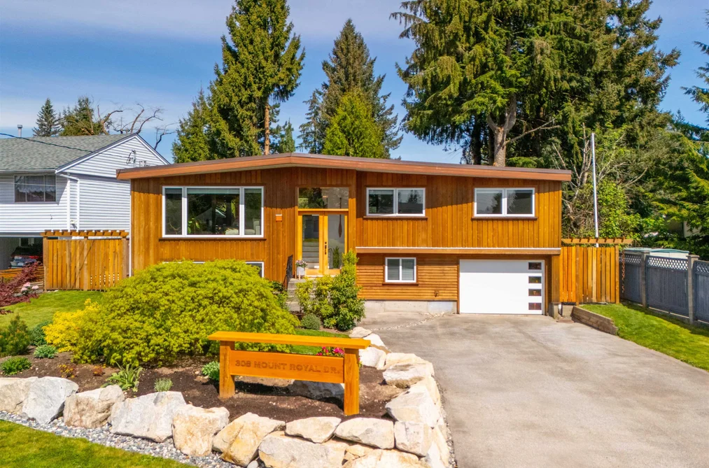 House for sale at 308 Mount Royal Drive Port Moody British Columbia - MLS: R3115122