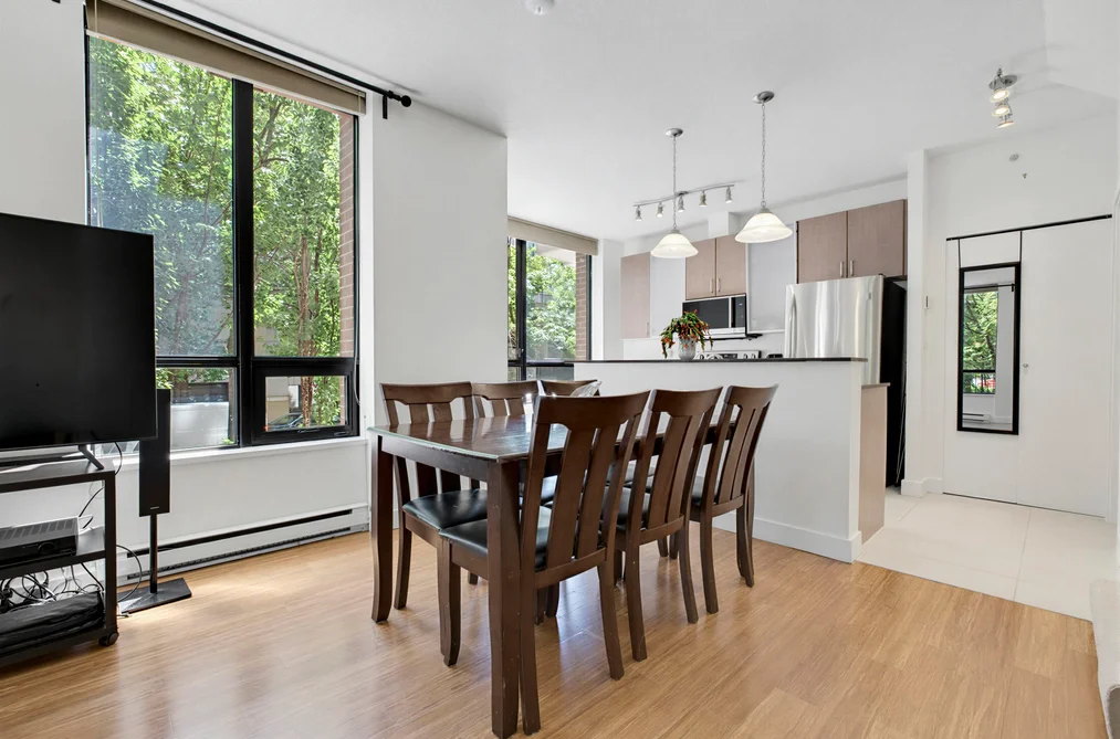 308 SMITHE STREET, Vancouver BC V6B 1S3, Vancouver BC — Residential for Sale — Photo 10 of 39