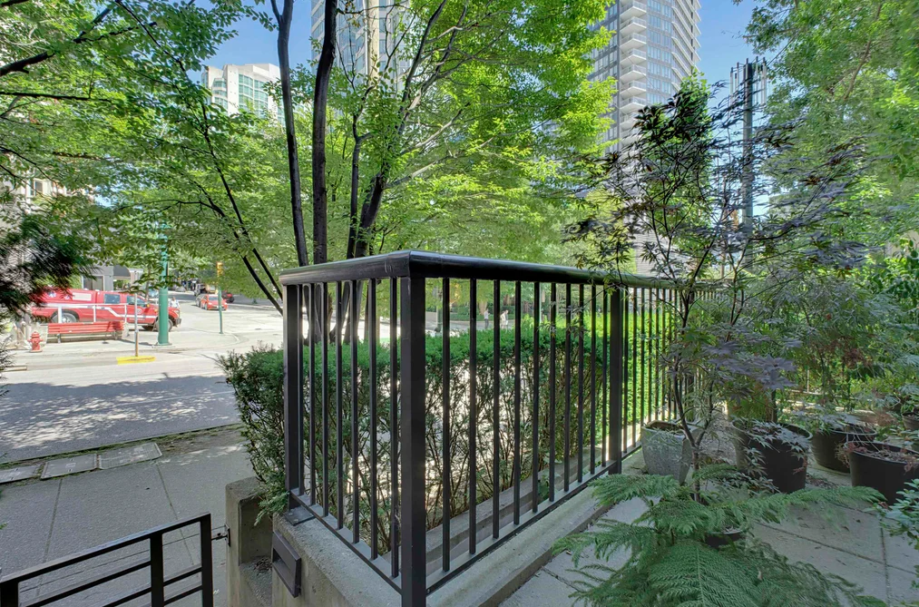 308 SMITHE STREET, Vancouver BC V6B 1S3, Vancouver BC — Residential for Sale - Photo 2