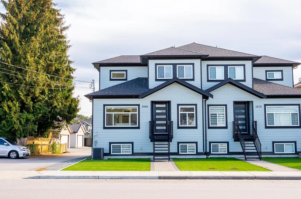 3080 OXFORD STREET, Coquitlam BC V3B 4C3, Coquitlam BC — Residential for Sale - Photo 2