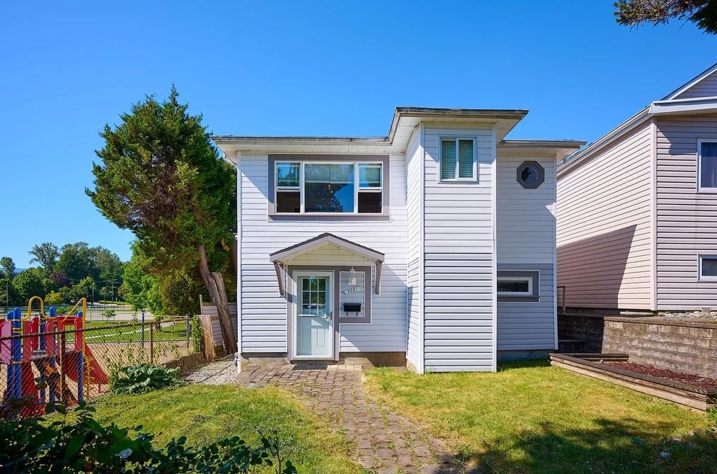 House for sale at 3081 E Georgia Street Vancouver British Columbia - MLS: R3132196